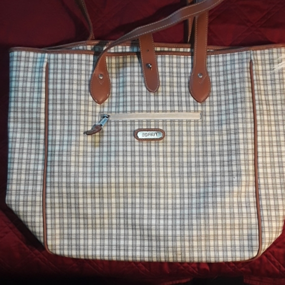 Esprit handbag - Picture 1 of 2